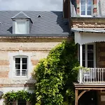La Maison Plume 3* Villequier