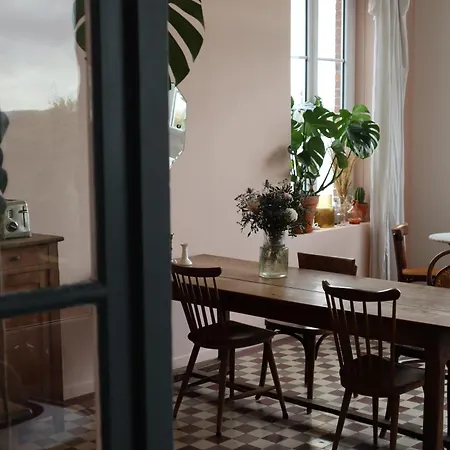 בית הארחה La Maison Plume